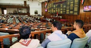 طلبة جامعة المعرفة يزورون مجلس النواب