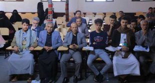 لجنة التحكيم تشيد بمشاريع تخرج طلبة كلية الهندسة بجامعة المعرفة