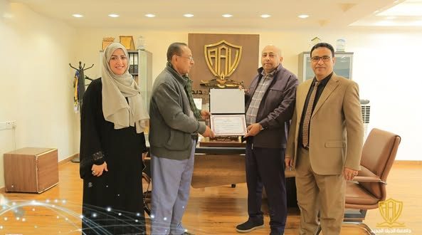 جامعة الجيل الجديد تتسلم شهادة عضوية في إتحاد الجامعات اليمنية الاهلية