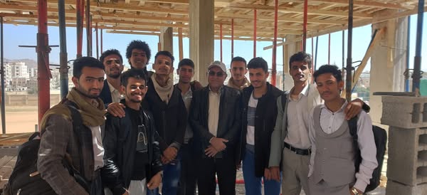 نزول ميداني لطلبة الهندسة المدنية بجامعة الناصر الى إحدى المنشئات الحديثة