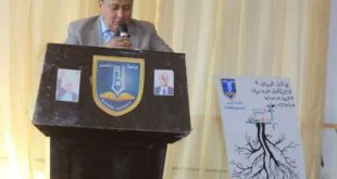 نائب رئيس جامعة الناصر يكرم طلبة الصيدلة