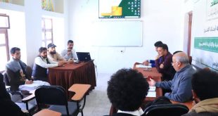 جامعة المعرفة تناقش مشاريع تخرج طلبة قسم المحاسبة