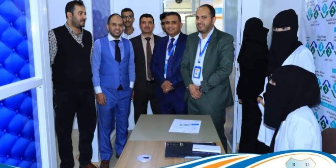 افتتاح عيادة البصريات المجانية بجامعة الرازي