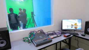  افتتاح الاستديو الإذاعي والتليفزيوني بجامعة المعرفة 