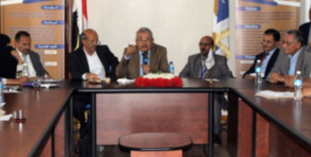 تمديد فترة التسجيل والقبول بالجامعات اليمنية