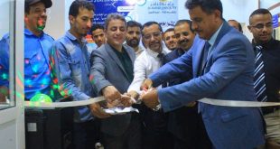 رئيس جامعة الناصر يفتتح المعرض الأول لمجسمات طب الأسنان