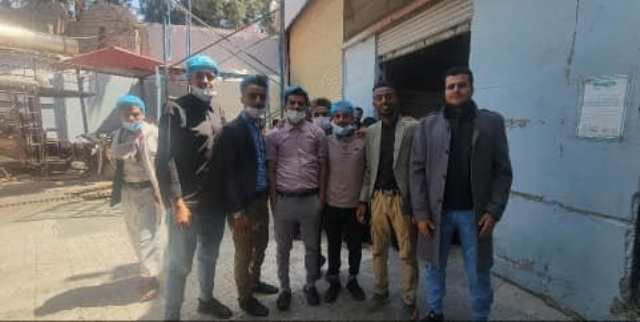 نزول ميداني لطلبة جامعة النخبة إلى منشآت صحية واقتصادية