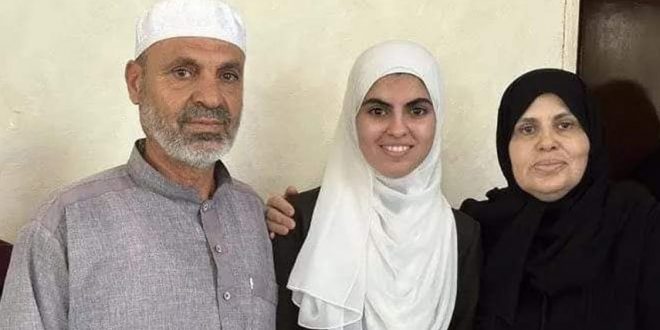 مصادر طبية فلسطينية: استشهاد الطالبة الأولى على فلسطين في الثانوية وعائلتها في غزة