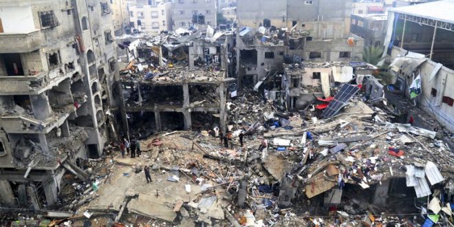 العدو الإسرائيلي يقصف مدرسة الفاخورة بقطاع غزة