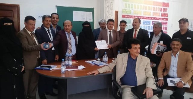 جامعة الناصر تسلم تقرير الاداء السنوي لوزارة التعليم العالي