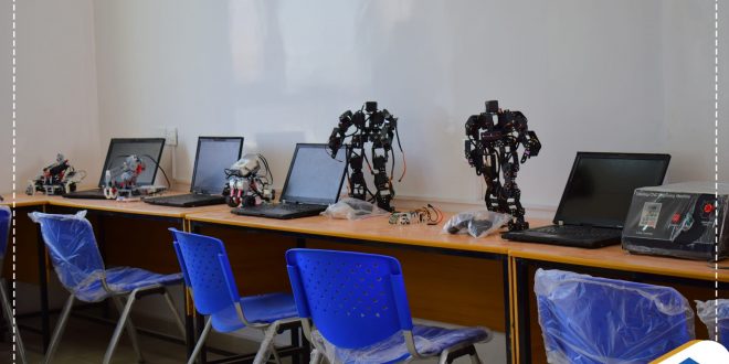 معامل الذكاء الاصطناعي بالجامعة التخصصية