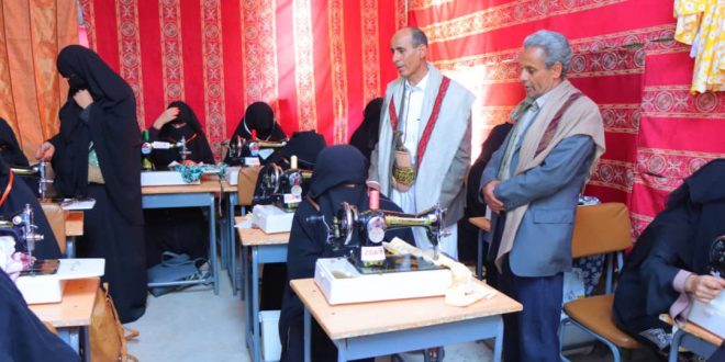 رئيس جهاز محو الأمية وتعليم الكبار يتفقد مراكز وفصول محوالأمية بالمحويت 