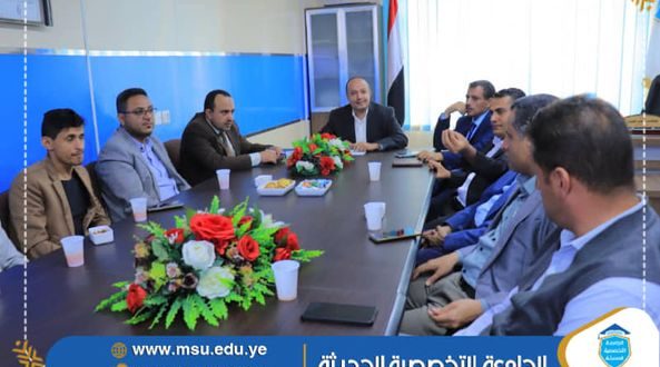 الجامعة التخصصية تناقش تجهيزات التنسيق والقبول للعام الجامعي الجديد 