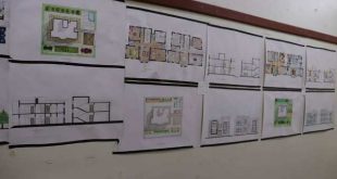 تسليم الأعمال النهائية في مادة الرسم لطلبة الهندسة المعمارية بجامعة المعرفة