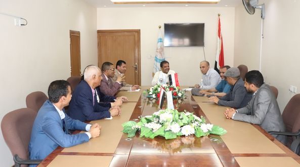 جامعة آزال للتنمية البشرية تناقش تجويد وتطوير  العملية التعليمية