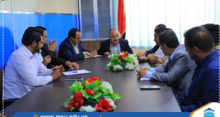 مجلس شؤون الطلاب بالجامعة التخصصية يعقد اجتماعا من الكادر الأكاديمي والاداري