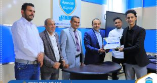 الجامعة التخصصية الحديثة تكرم طلابها المشاركين في مسابقة السباحة الثالثة