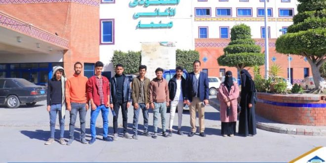 طلبة الهندسة الحيوية بالجامعة التخصصية يزورون المستشفى السعودي الألماني