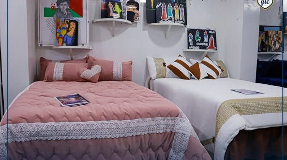 مشاريع مميزة لطالبات تصميم الأزياء في كلية الغد الدولية