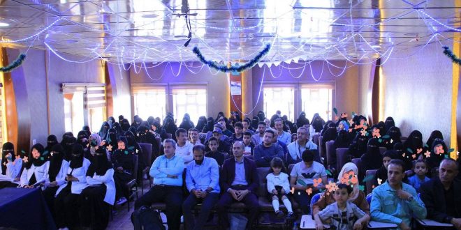 الجامعة الوطنية: استمرار الأسبوع العلمي لمناقشة أبحاث التخرج لطلبة التغذية العلاجية