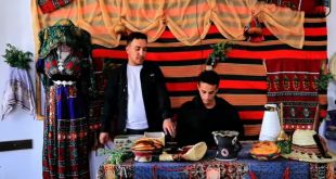 عرض تقديمي مميز لطلبة الجرافيك بكلية الغد