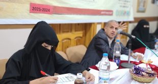 طلبة قسم الحاسوب بكلية الجزيرة يناقشون مشاريع التخرج