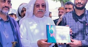 طلبة الجرافيكس لكلية الاتحاد في زيارة علمية الى مزرعة الاحضان