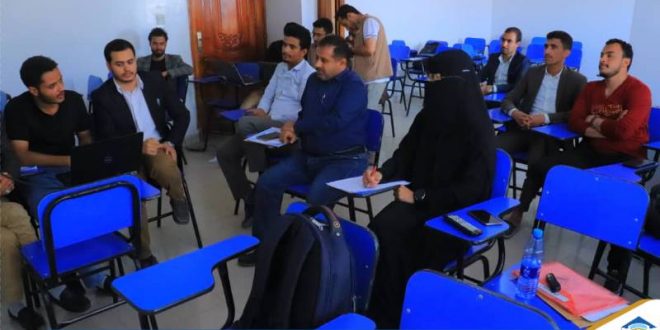 الجامعة التخصصية الحديثة تناقش مشاريع طلبة قسم الميكاترونكس