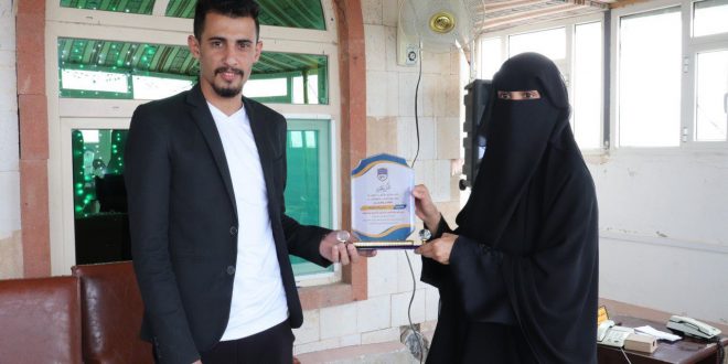 كلية الغد الدولية تكرّم مستشفى فلسطين للأمومة والطفولة