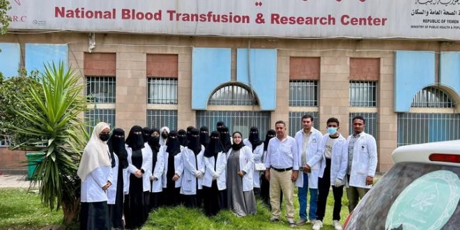 زيارة علمية لطلبة المختبرات بالكلية الألمانية إلى المركز الوطني لنقل الدم وأبحاثه
