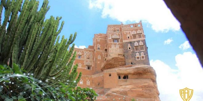 طلبة الإعلام بجامعة الجيل الجديد يزورون دار الحجر