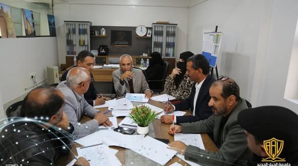 جامعة الجيل الجديد تعقد ورشة داخلية لمناقشة تصاميم وثائق خريجي الدفعة الأولى