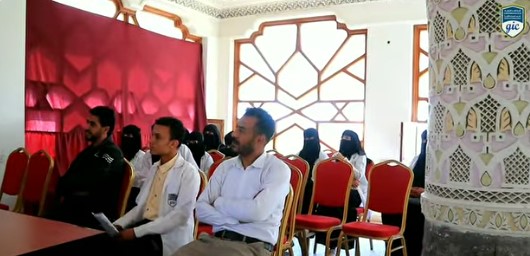 زيارة علمية لطلبة المختبرات بكلية الغد الدولية إلى الجمعية اليمنية
