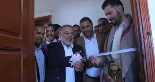 وكيل قطاع التعليم العالي يزور كلية التكنولوجيا الحديثة ويفتتح معمل الحاسوب