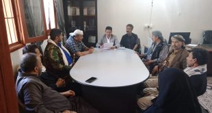 اجتماع موسع بمكتب محو الأمية بالبيضاء لمناقشة مخرجات اللقاء التشاوري وتطوير برامج التعليم المستمر