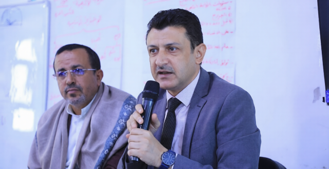 نائب وزير التربية يؤكد الحرص على تفعيل برامج وأنشطة جهاز محو الأمية وتعليم الكبار